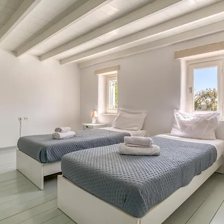 Ferienhaus A Summer House A Few Steps From The Santa Maria (Paros)