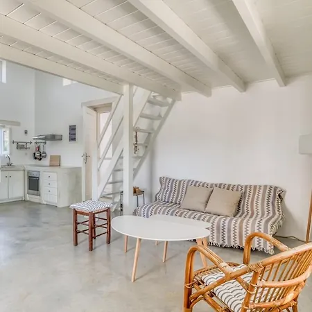 A Summer House A Few Steps From The Ferienhaus Santa Maria (Paros)