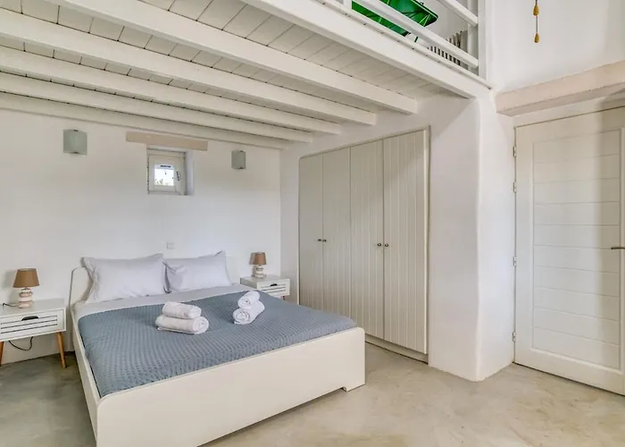 Holiday home A Summer House A Few Steps From The Santa Maria (Paros)