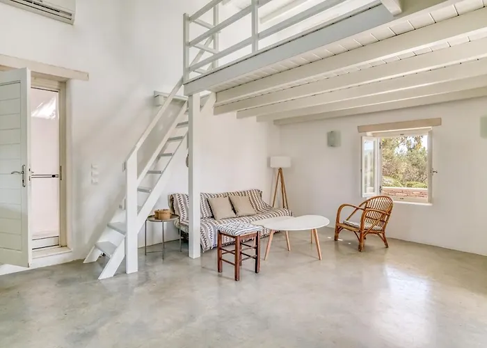 A Summer House A Few Steps From The *