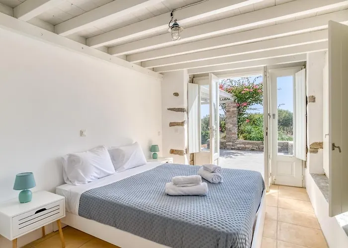 Casa de Férias A Summer House A Few Steps From The *